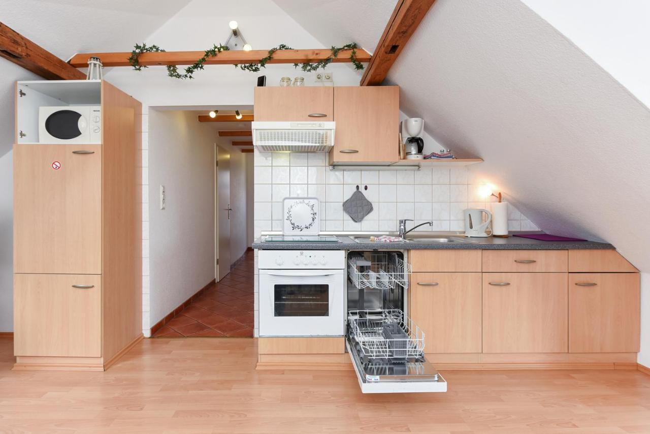 Ferienwohnungen Im Haus Friesische Weite ชิลลิคช์ ภายนอก รูปภาพ