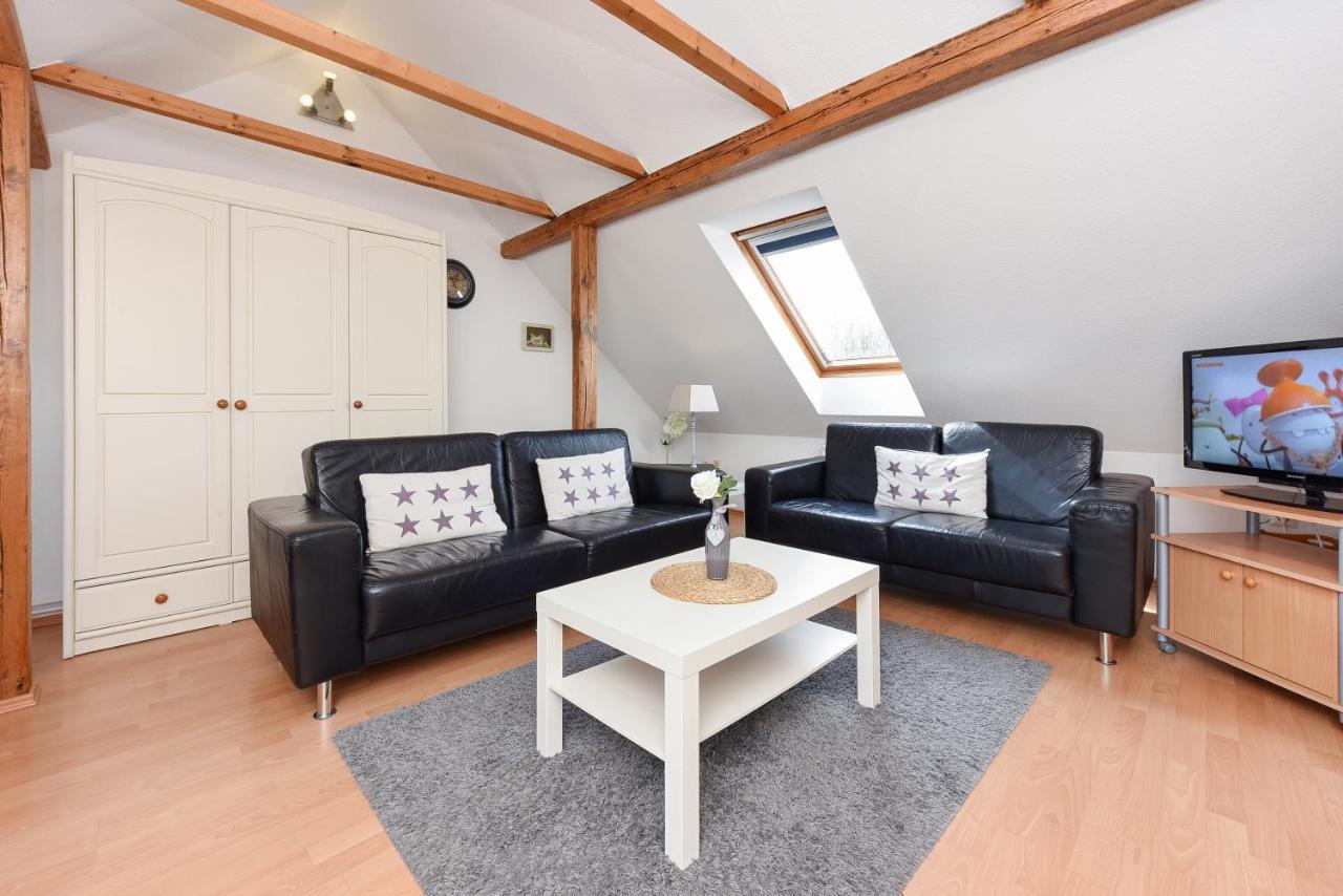 Ferienwohnungen Im Haus Friesische Weite ชิลลิคช์ ภายนอก รูปภาพ