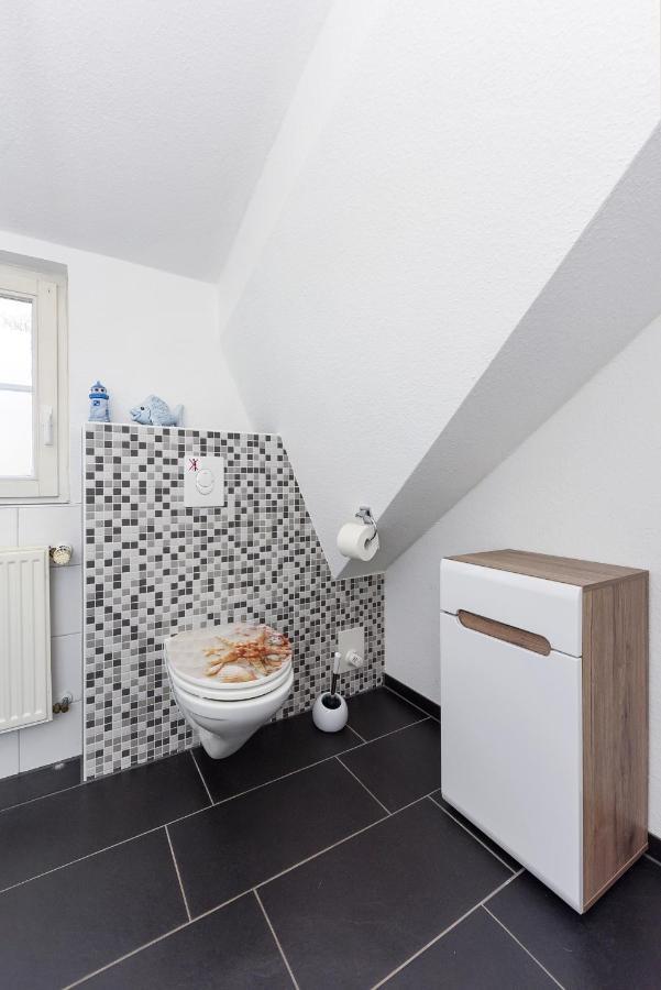 Ferienwohnungen Im Haus Friesische Weite ชิลลิคช์ ภายนอก รูปภาพ