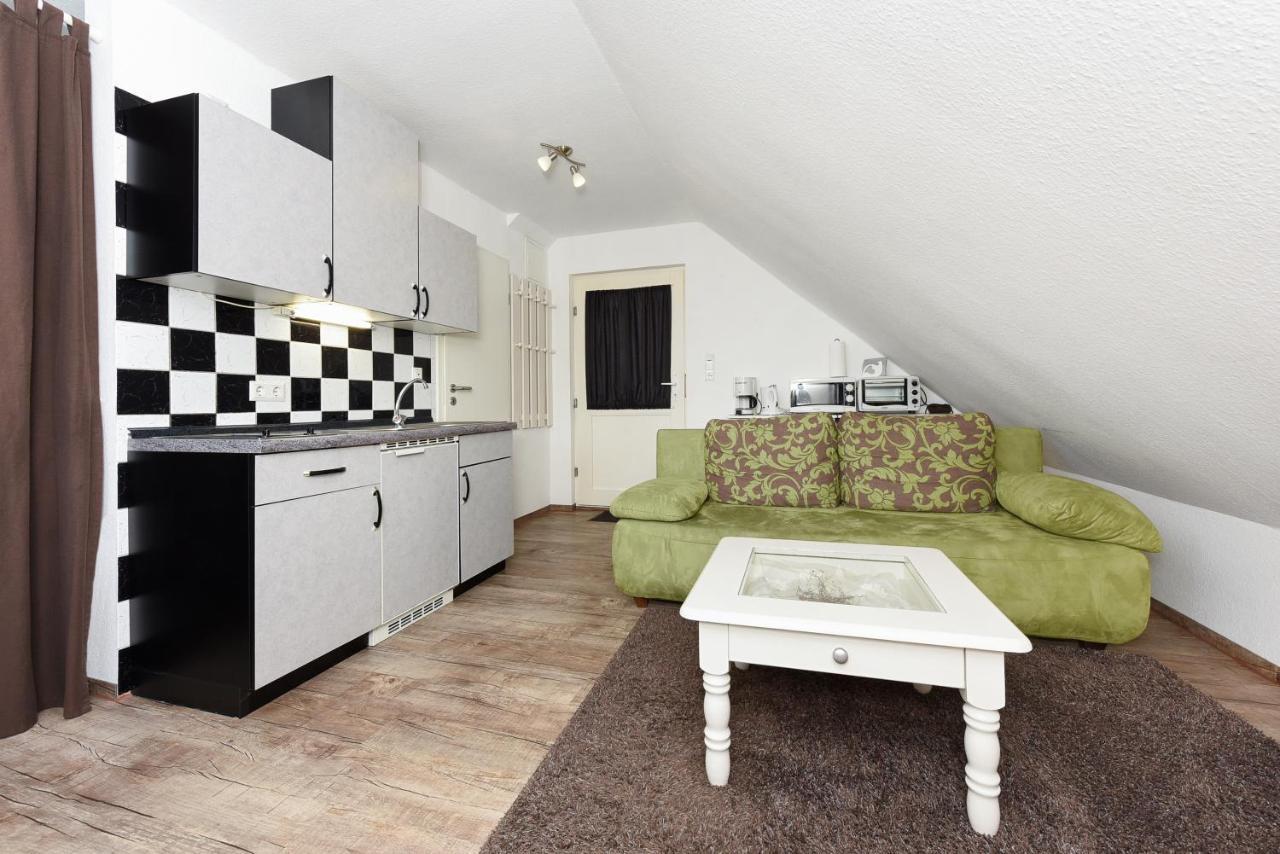 Ferienwohnungen Im Haus Friesische Weite ชิลลิคช์ ภายนอก รูปภาพ