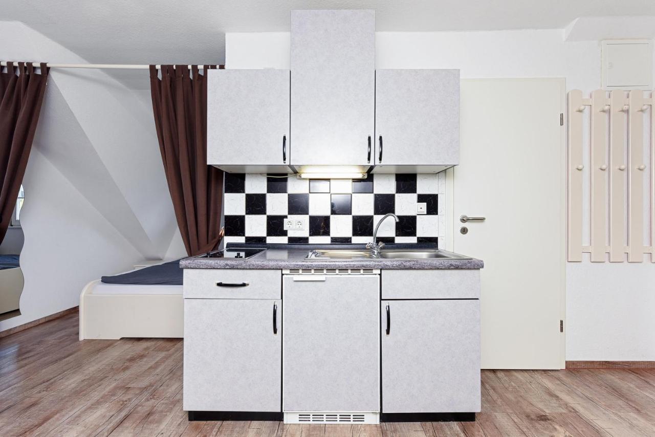 Ferienwohnungen Im Haus Friesische Weite ชิลลิคช์ ภายนอก รูปภาพ