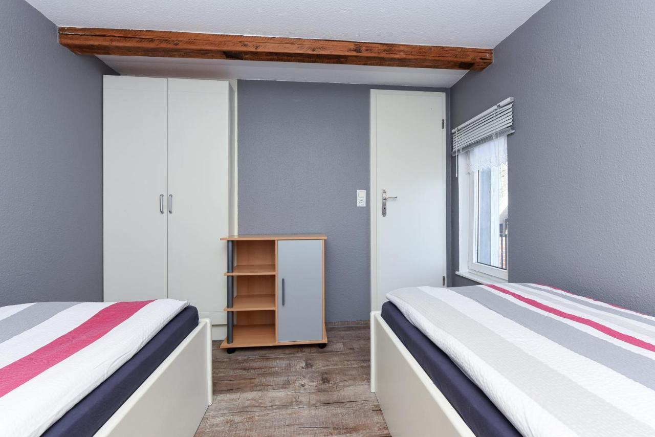 Ferienwohnungen Im Haus Friesische Weite ชิลลิคช์ ภายนอก รูปภาพ
